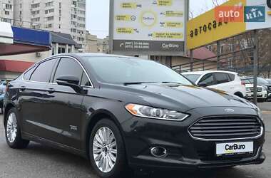 Седан Ford Fusion 2013 в Одесі