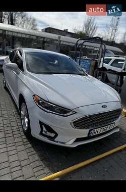 Седан Ford Fusion 2020 в Одесі