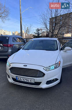 Седан Ford Fusion 2013 в Києві