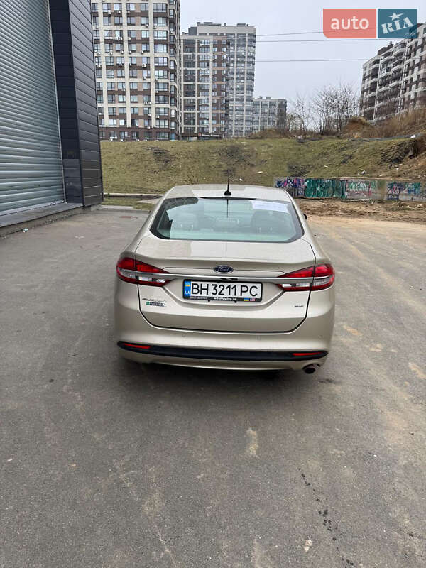 Седан Ford Fusion 2016 в Киеве