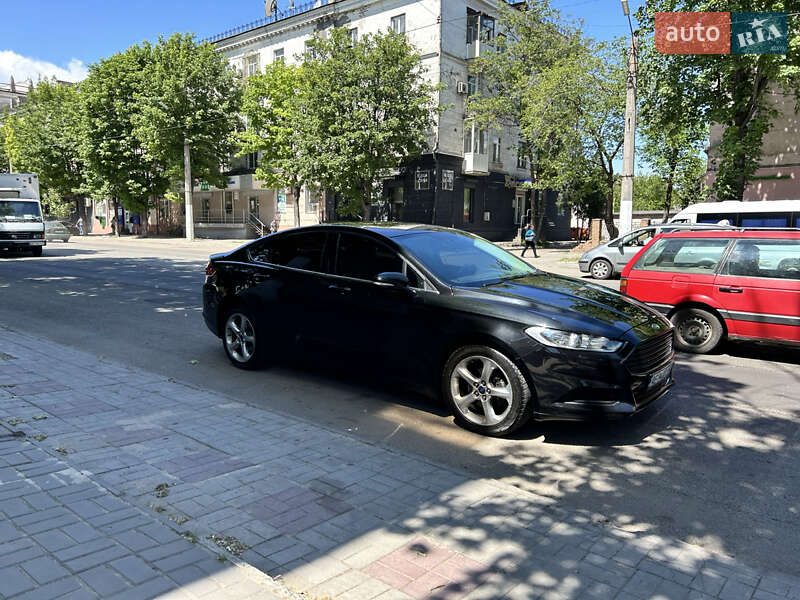 Седан Ford Fusion 2014 в Дніпрі