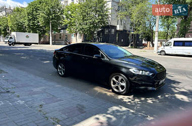 Седан Ford Fusion 2014 в Днепре