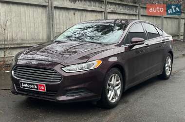 Седан Ford Fusion 2013 в Києві