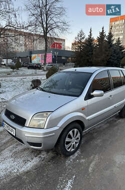 Хэтчбек Ford Fusion 2004 в Вараше