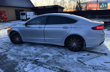 Седан Ford Fusion 2014 в Благовещенском