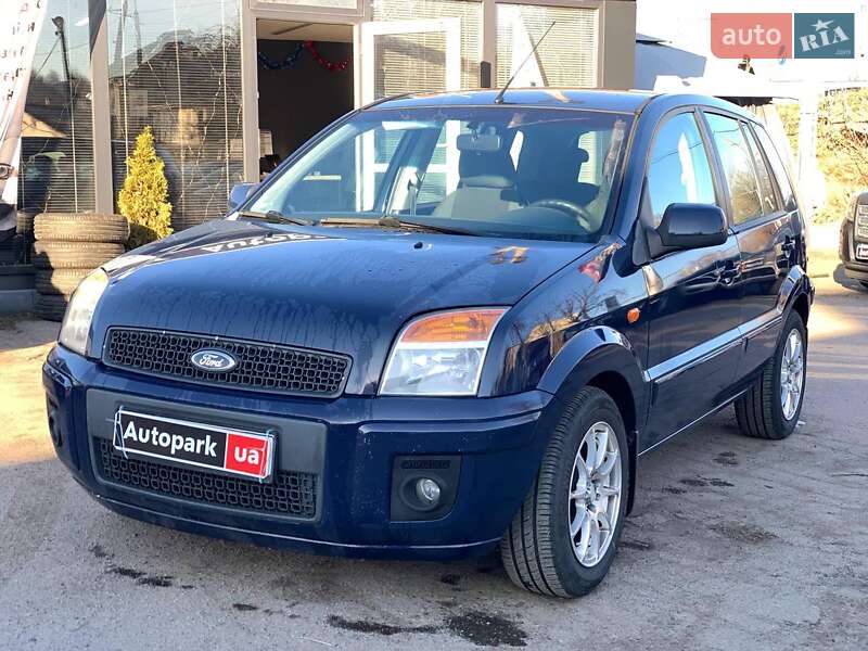 Хетчбек Ford Fusion 2011 в 
