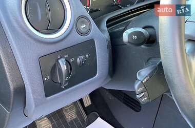 Хетчбек Ford Fusion 2011 в 