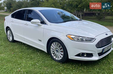Седан Ford Fusion 2014 в 