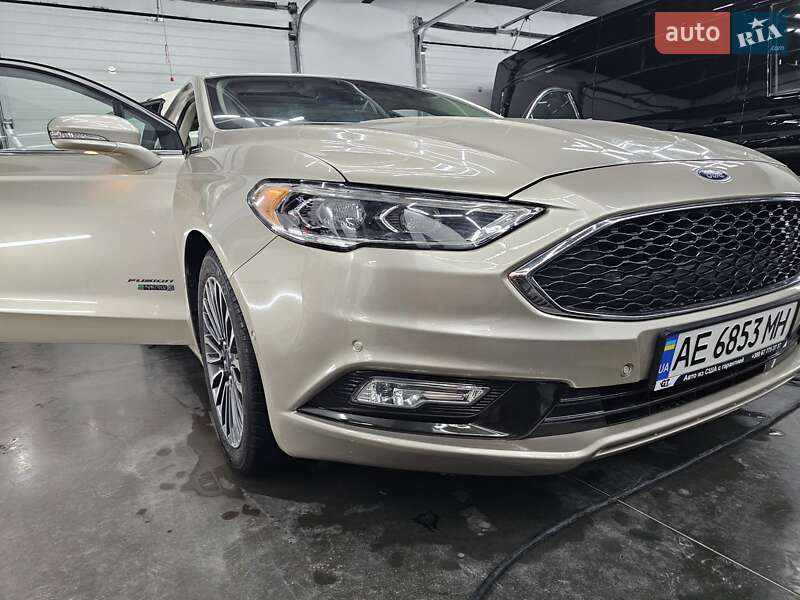 Седан Ford Fusion 2016 в Луцке