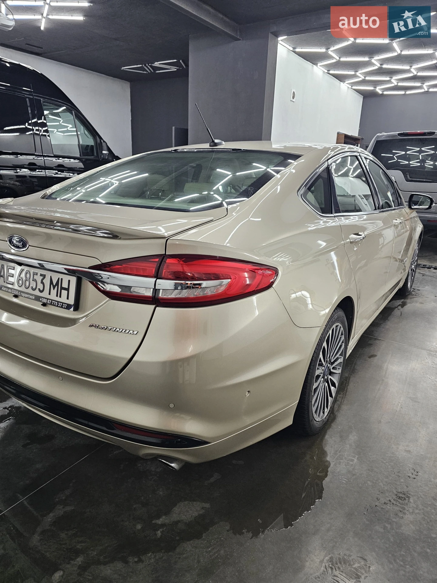 2016 Ford Fusion - мініатюра 19