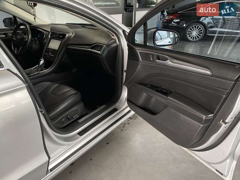 Седан Ford Fusion 2015 в Нововолинську фото 64 Седан Ford Fusion 2015 в Нововолинську