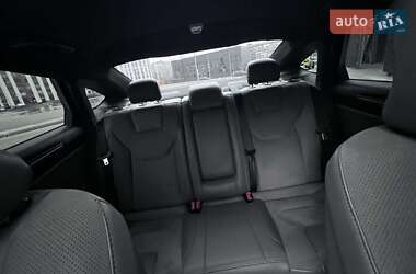 Седан Ford Fusion 2016 в 
