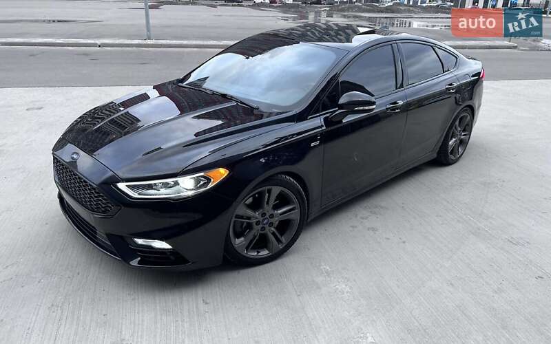 Седан Ford Fusion 2016 в Киеве