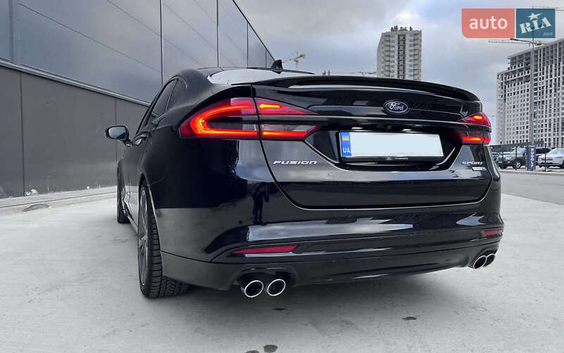 Седан Ford Fusion 2016 в Киеве