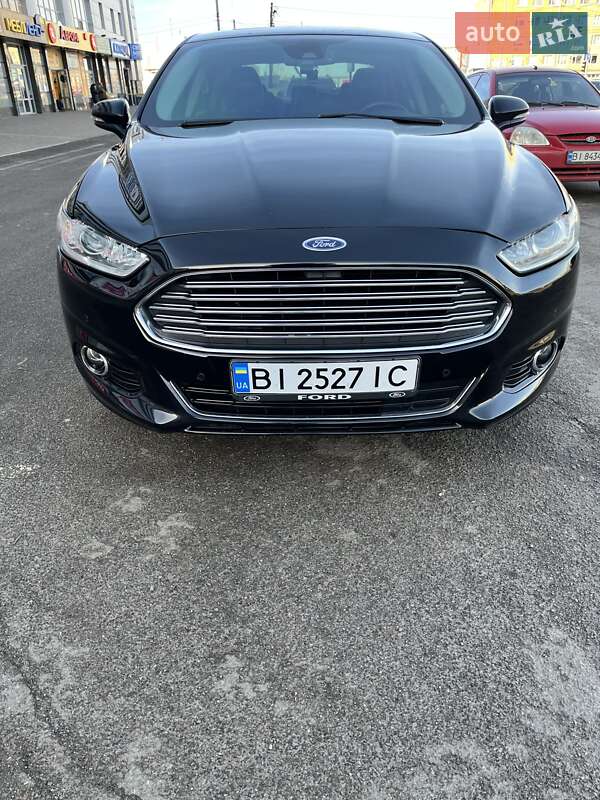 Седан Ford Fusion 2015 в Полтаві