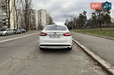 Седан Ford Fusion 2013 в Києві