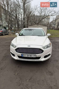 Седан Ford Fusion 2013 в Одесі