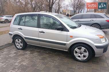 Хетчбек Ford Fusion 2006 в Хмельницькому