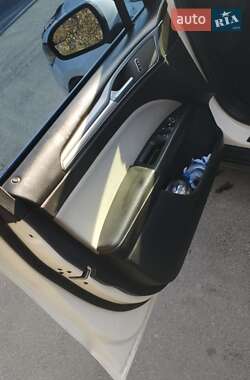 Седан Ford Fusion 2014 в Дніпрі