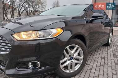 Седан Ford Fusion 2013 в Миколаєві