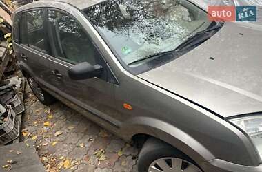 Хэтчбек Ford Fusion 2004 в Запорожье