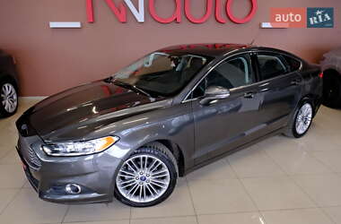 Седан Ford Fusion 2016 в Одесі