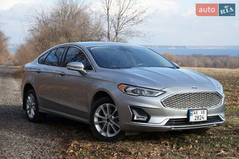 Седан Ford Fusion 2020 в Верхньодніпровську