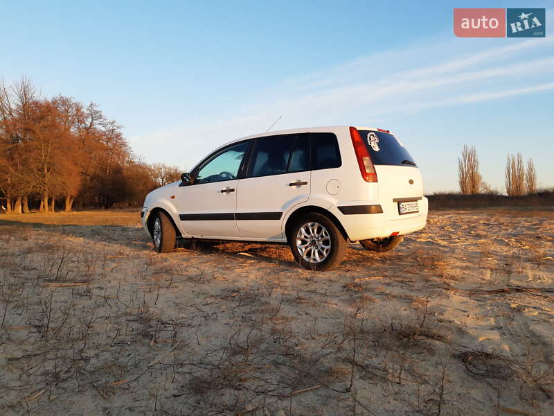 Хэтчбек Ford Fusion 2007 в Александровке