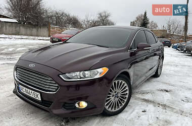 Седан Ford Fusion 2012 в Тростянці