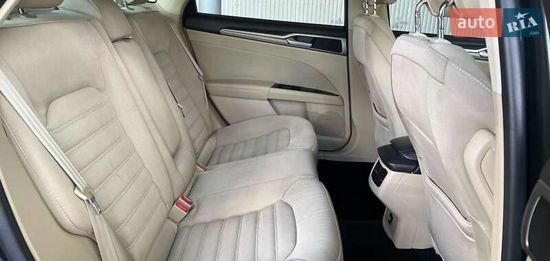 Седан Ford Fusion 2014 в Житомире