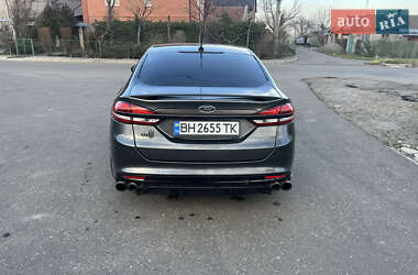 Седан Ford Fusion 2015 в Одесі