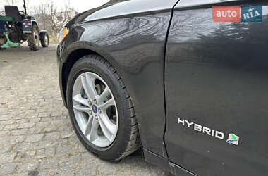 Седан Ford Fusion 2014 в Тульчине