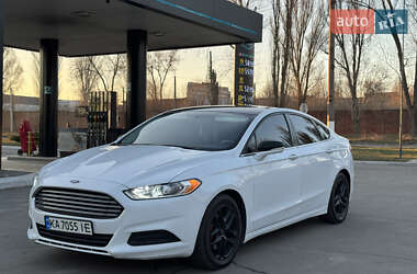 Седан Ford Fusion 2016 в Дніпрі