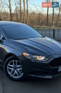 Седан Ford Fusion 2015 в Кицмани