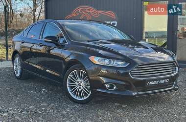 Седан Ford Fusion 2014 в Стрию