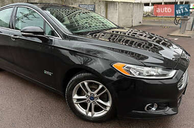 Седан Ford Fusion 2014 в 