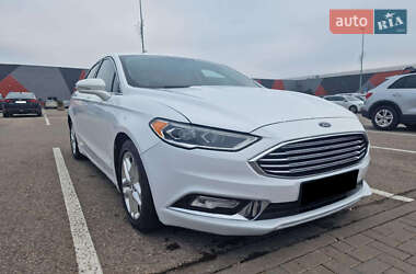 Седан Ford Fusion 2017 в Черкасах