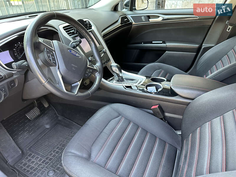 Седан Ford Fusion 2012 в Киеве