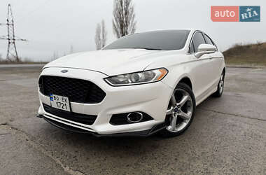 Седан Ford Fusion 2015 в Переяславі