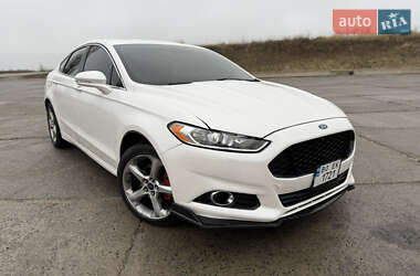 Седан Ford Fusion 2015 в Переяславі