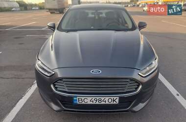 Седан Ford Fusion 2014 в Львове