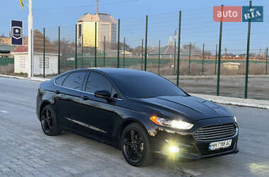 Седан Ford Fusion 2015 в Ізмаїлі