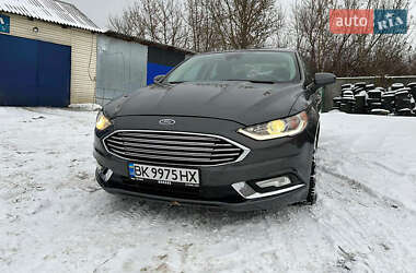 Седан Ford Fusion 2018 в Рівному