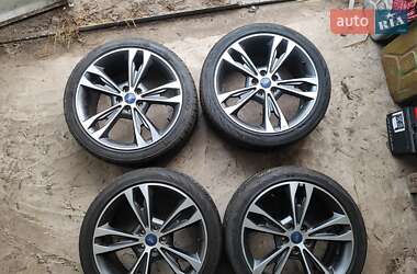 Седан Ford Fusion 2012 в 