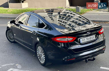 Седан Ford Fusion 2015 в Виннице