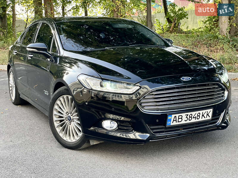 Седан Ford Fusion 2015 в Виннице