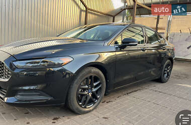 Седан Ford Fusion 2013 в Полтаві