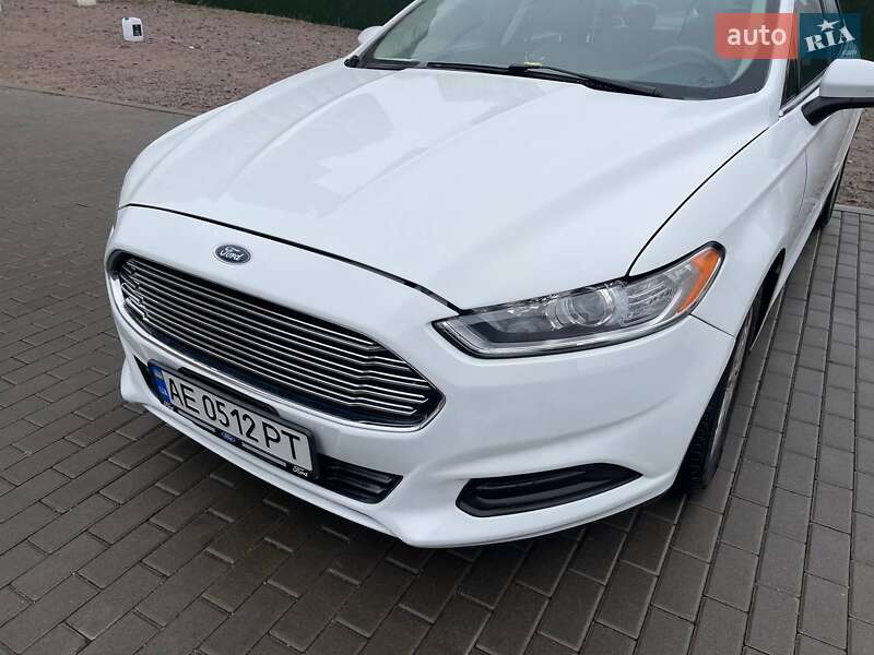 Седан Ford Fusion 2013 в Киеве