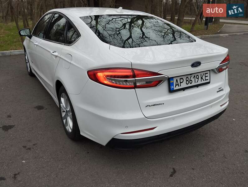 Седан Ford Fusion 2018 в Запорожье