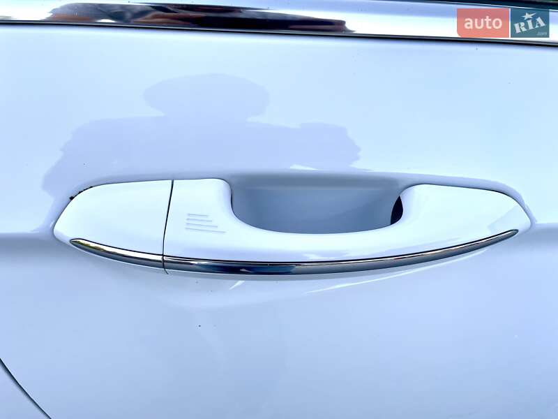 Седан Ford Fusion 2016 в Тернополе